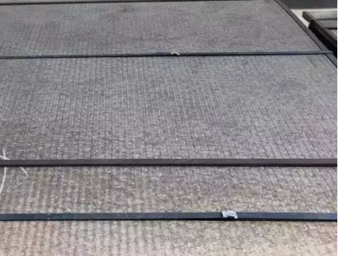 耐磨復(fù)合鋼板.png 耐磨復(fù)合鋼板.png