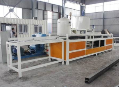 巖棉生產(chǎn)線設(shè)備.png 巖棉生產(chǎn)線設(shè)備.png