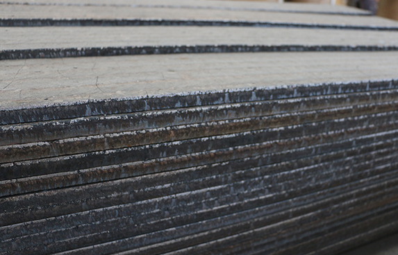 堆焊耐磨復合板.png 堆焊耐磨復合板.png